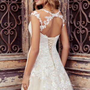Y22047SHP_ivory_b_c_e