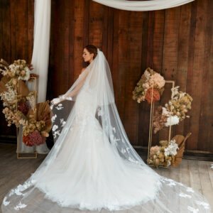 Y22274VEIL_ivory_a