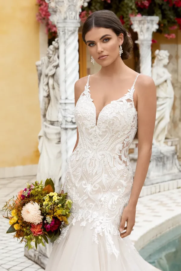 y12242_ivory_champagne_f_c.740
