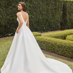 y22263_ivory_b.740